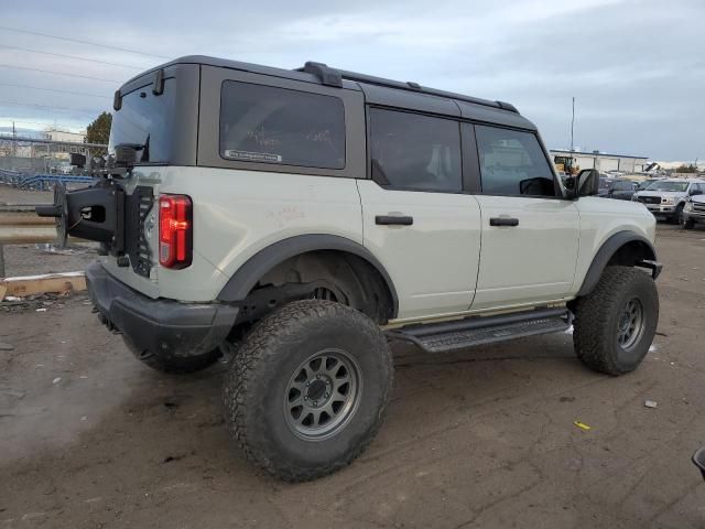 2021 Ford Bronco Base