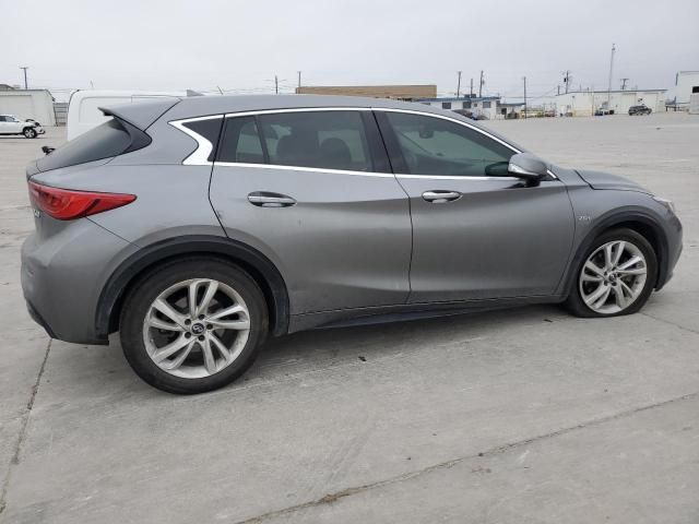 2018 Infiniti QX30 Base