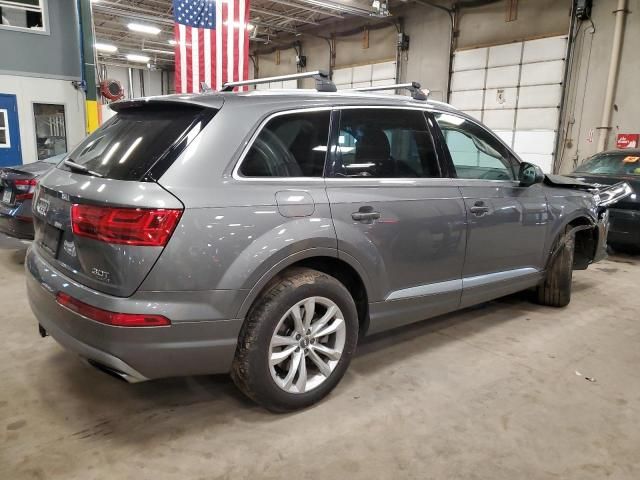 2017 Audi Q7 Premium Plus