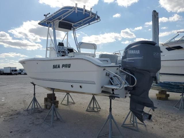 2005 Sea Pro Boat