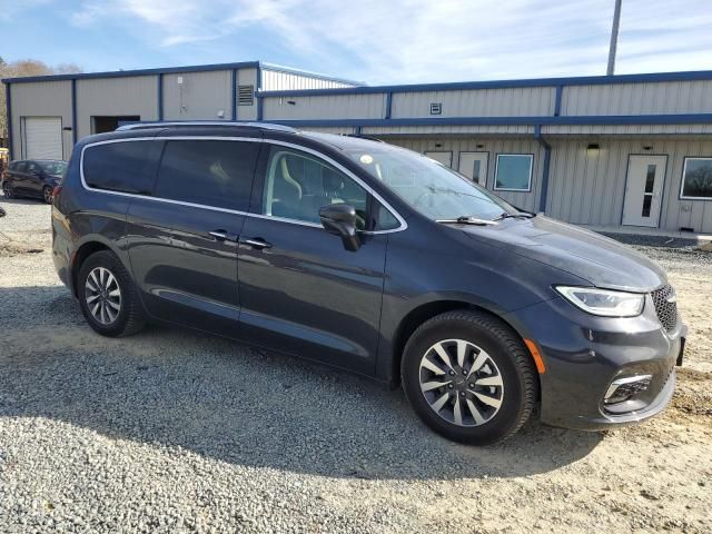 2021 Chrysler Pacifica Hybrid Touring L