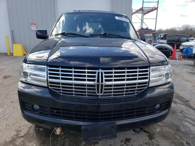 2013 Lincoln Navigator L