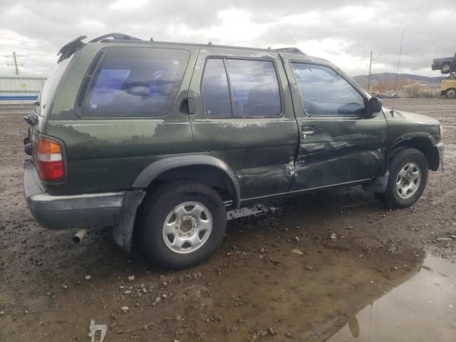 1997 Nissan Pathfinder LE