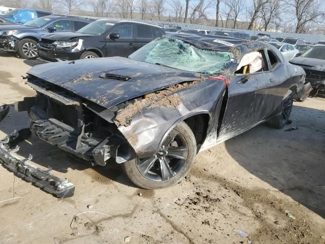 2017 Dodge Challenger SXT