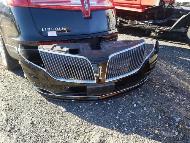 2015 Lincoln MKT