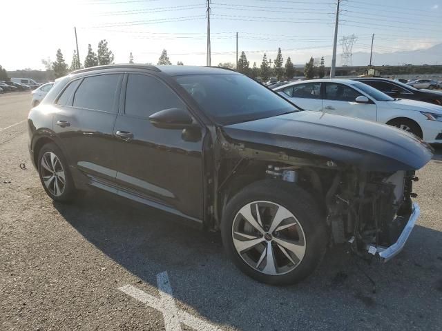 2024 Audi Q8 E-TRON Premium