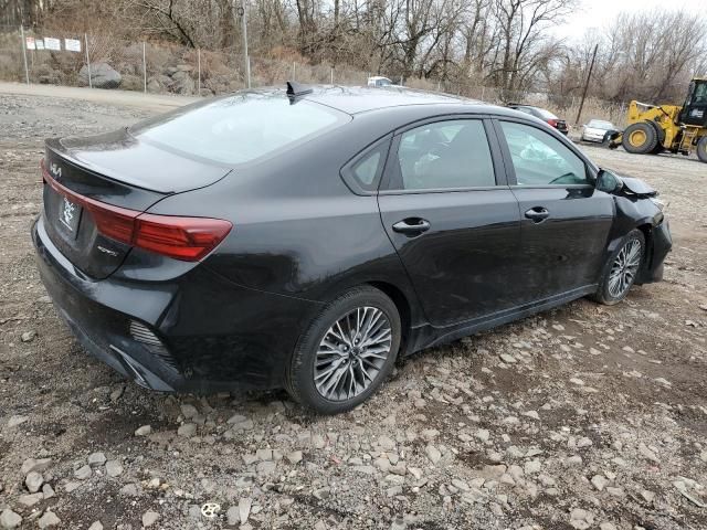 2022 KIA Forte GT Line