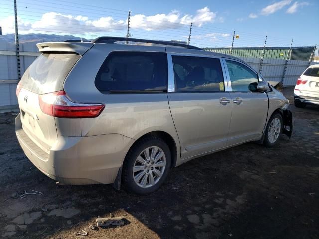 2017 Toyota Sienna XLE