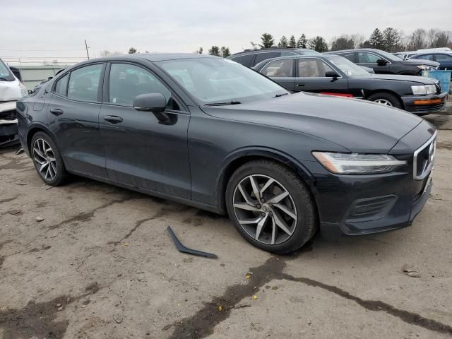 2019 Volvo S60 T5 Momentum