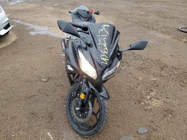 2013 Kawasaki EX300 A