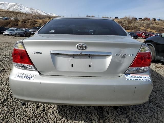 2005 Toyota Camry LE