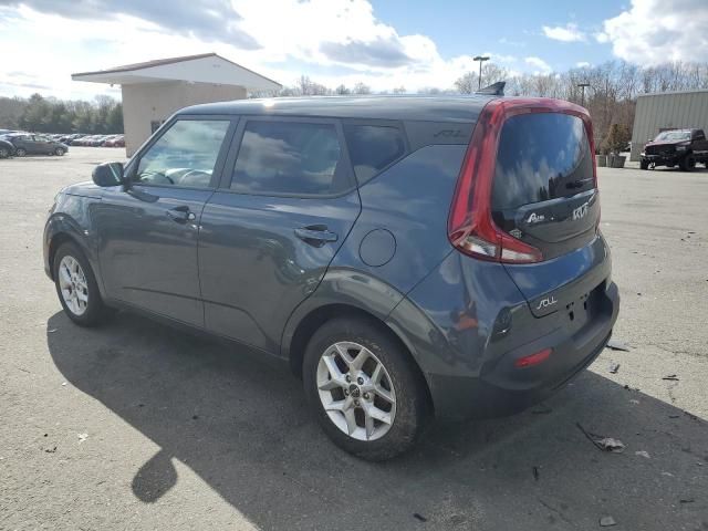 2022 KIA Soul LX