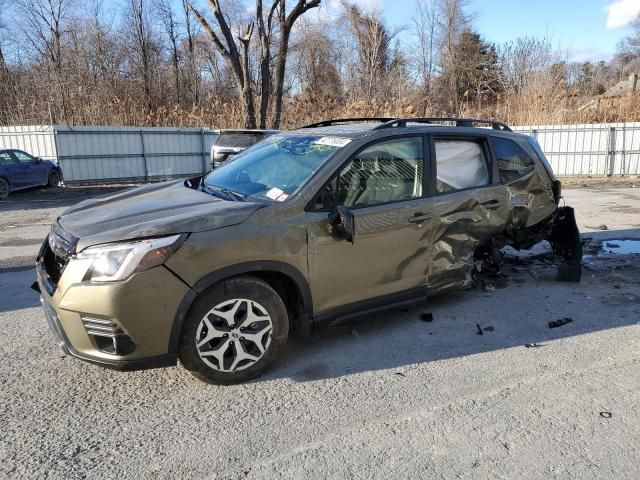 2024 Subaru Forester Premium