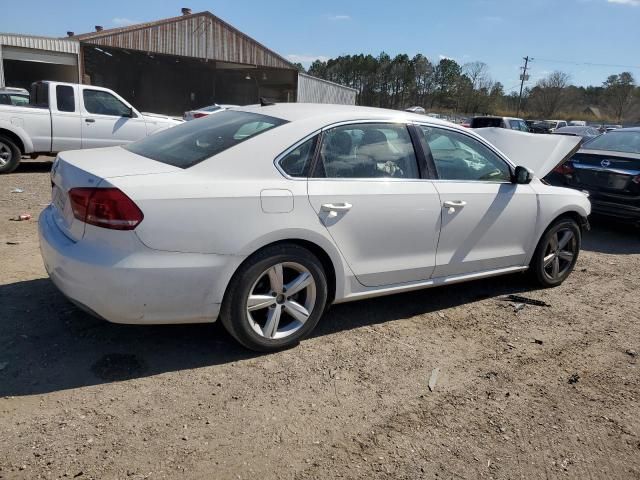 2013 Volkswagen Passat SE