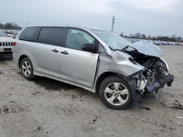 2020 Toyota Sienna L