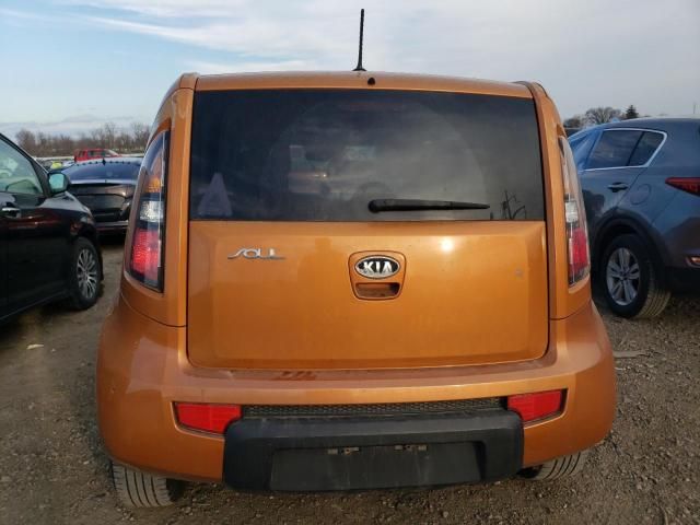 2011 KIA Soul +