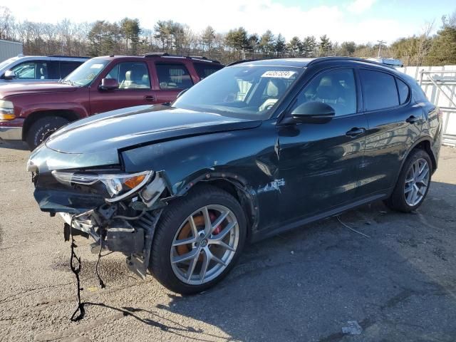 2019 Alfa Romeo Stelvio TI