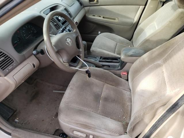 2004 Toyota Camry LE