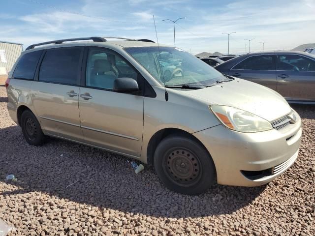 2004 Toyota Sienna CE