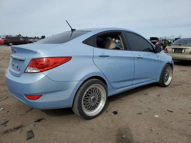 2013 Hyundai Accent GLS