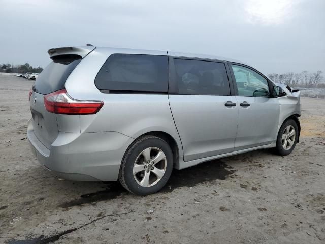 2020 Toyota Sienna L