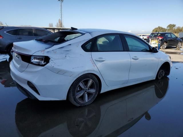 2022 KIA Forte FE