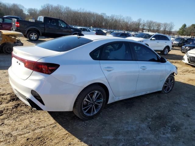 2023 KIA Forte LX