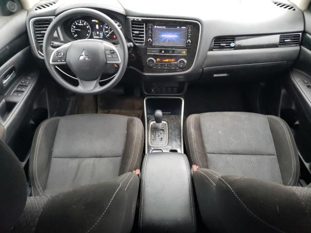 2019 Mitsubishi Outlander SE