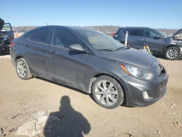 2012 Hyundai Accent GLS