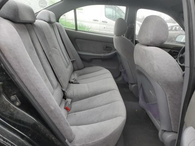 2004 Hyundai Elantra GLS