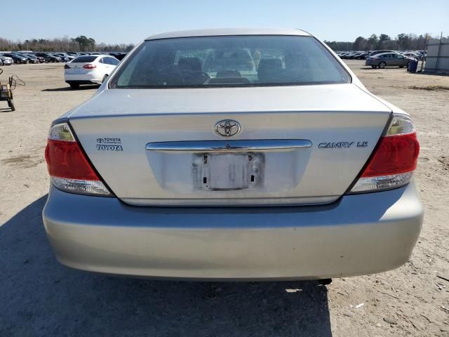 2005 Toyota Camry LE