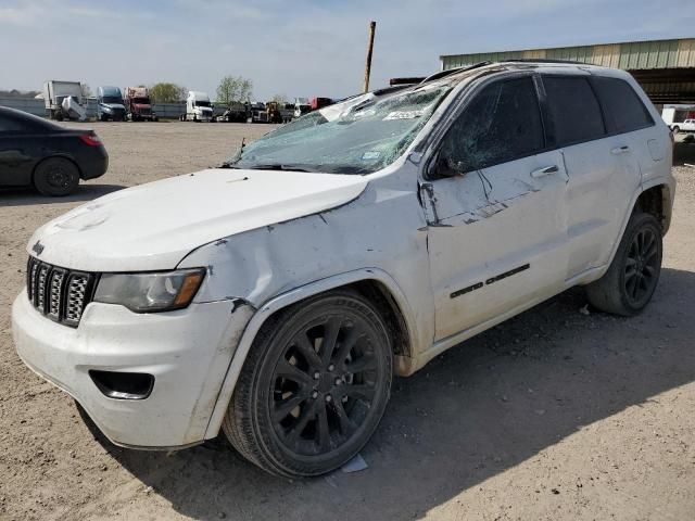 2020 Jeep Grand Cherokee Laredo