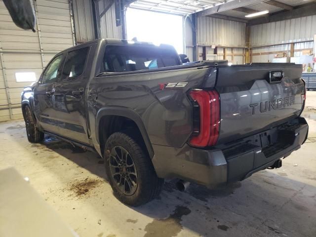 2022 Toyota Tundra Crewmax SR