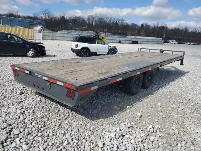 2023 East Manufacturing Flat Trailer
