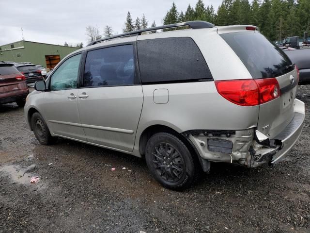 2009 Toyota Sienna CE