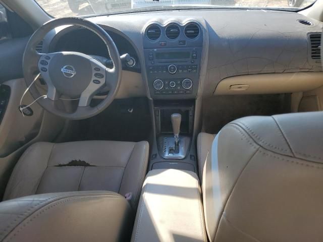 2010 Nissan Altima Base