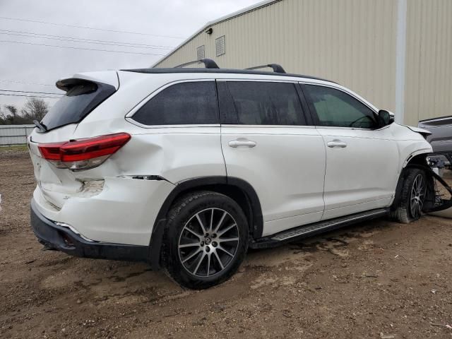 2018 Toyota Highlander SE