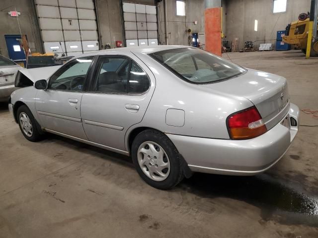 1999 Nissan Altima XE