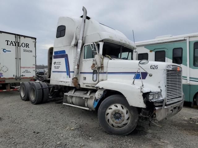 1999 Freightliner Conventional FLD120