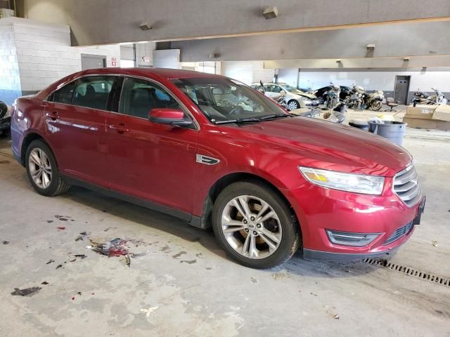 2014 Ford Taurus SEL