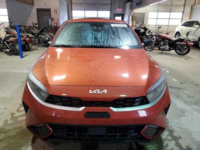 2023 KIA Forte GT Line