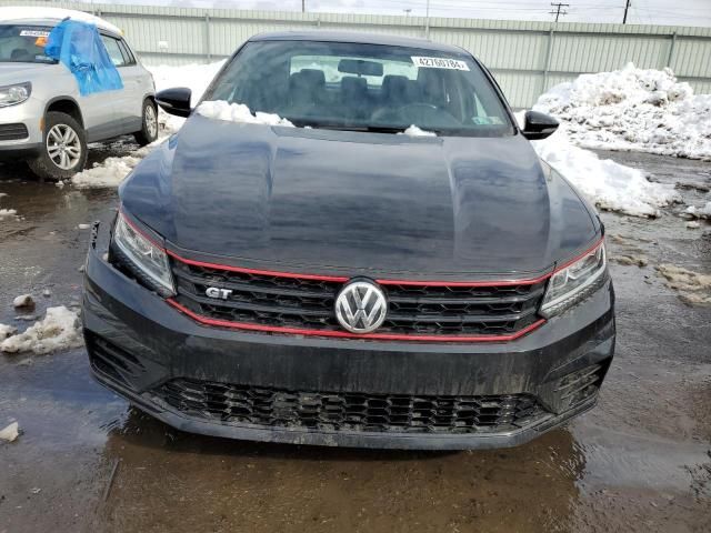 2018 Volkswagen Passat GT