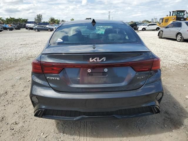 2023 KIA Forte GT Line