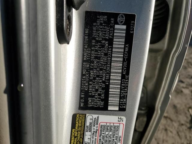 2004 Toyota Camry LE