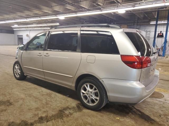 2005 Toyota Sienna XLE