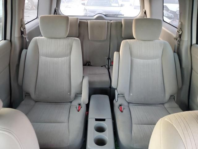 2013 Nissan Quest S