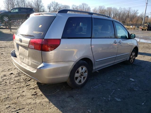 2005 Toyota Sienna CE