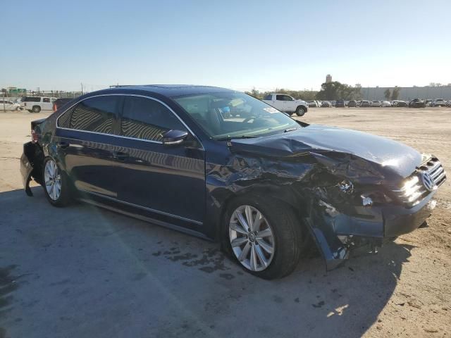 2013 Volkswagen Passat SEL