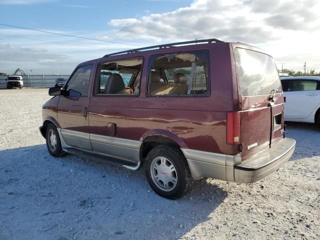 2004 GMC Safari XT