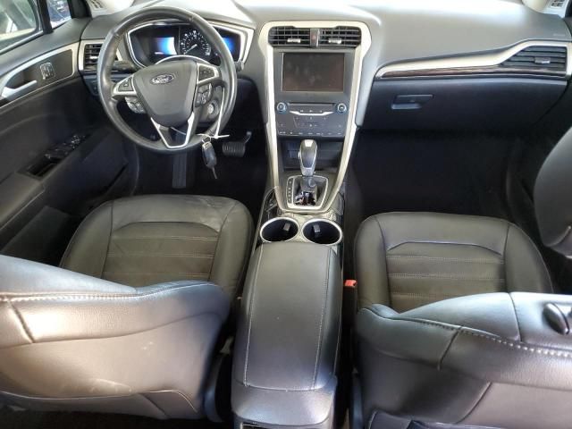 2013 Ford Fusion SE Hybrid